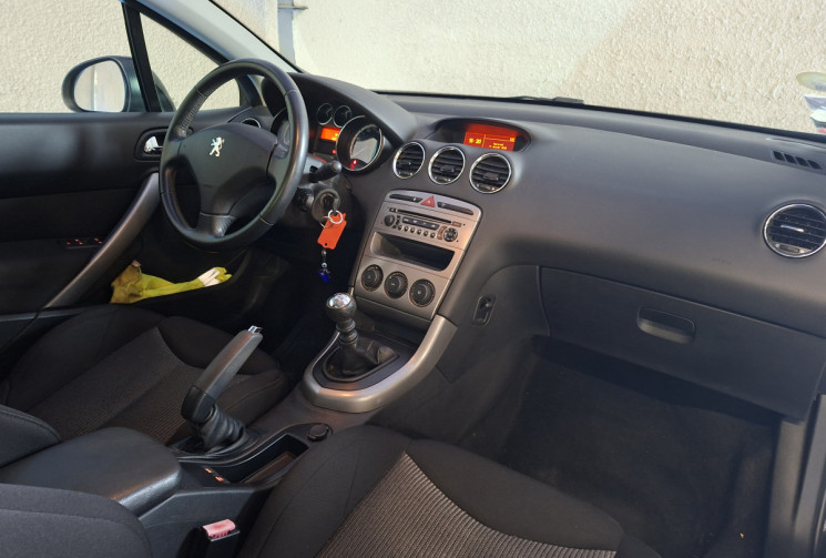 Peugeot 308 CC 208 CC 1.6 HDi FAP 112 GARANTIE 6 MOIS