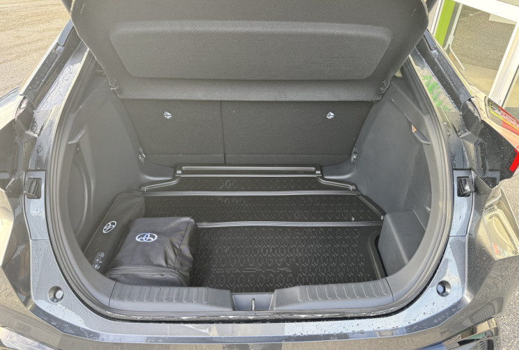 Toyota C-HR hybride 200 AWD 4X4 PACK GR - Full options - état neuf