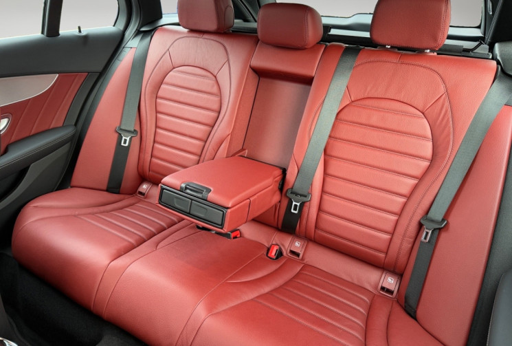 Mercedes Classe C BREAK 200 EQ AMG LINE 9G-TRONIC / Entretien Mercedes 