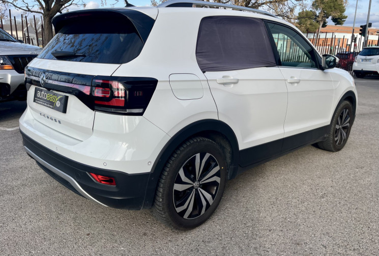 Volkswagen T-Cross 1.0 TSI 115ch Carat / Suivi et entretien à jour