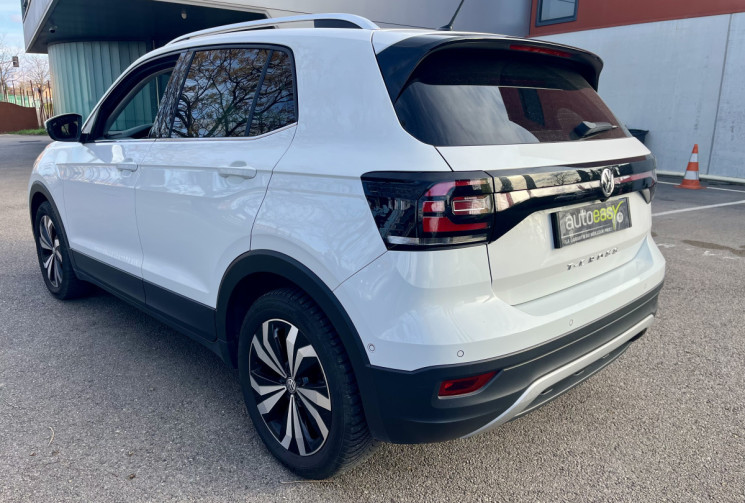 Volkswagen T-Cross 1.0 TSI 115ch Carat / Suivi et entretien à jour