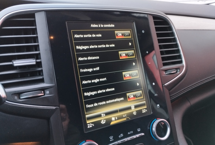 Renault TALISMAN ESTATE 1.6 DCi 160 Energy Initiale Paris EDC6 4 Control