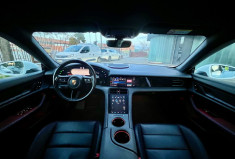 Porsche Taycan 4 Cross Turismo 38000km / Magnifique / 100% électrique / 
