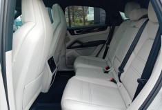 Porsche CAYENNE COUPE E-HYBRID 3.0 V6 462 CH - Toit vitré - Suivi exclusif Porsche - Superbe état 