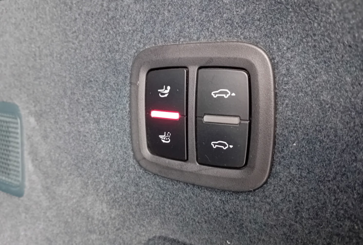 Porsche CAYENNE COUPE E-HYBRID 3.0 V6 462 CH - Toit vitré - Suivi exclusif Porsche - Superbe état 