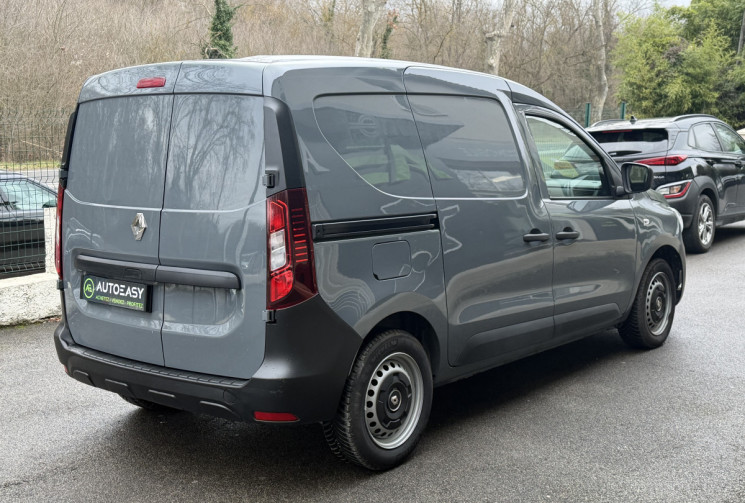 Renault EXPRESS VAN 1.5 BLUE DCI 95 CONFORT * ENTRETIEN ET CT OK * TVA RECUPERBLE * GARANTIE 6 MOIS