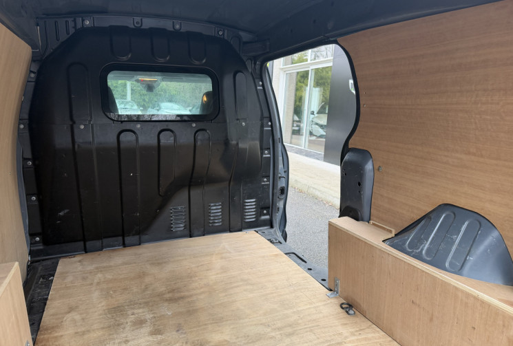 Renault EXPRESS VAN 1.5 BLUE DCI 95 CONFORT * ENTRETIEN ET CT OK * TVA RECUPERBLE * GARANTIE 6 MOIS