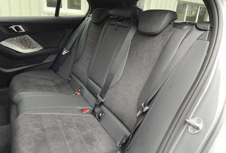 BMW Série 1 120dA 163 ch M Sport DKG7 * 7500 km * Garantie const.* TO*Apple Carplay * Etat neuf