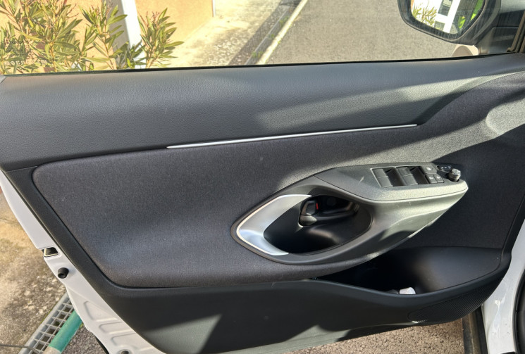 Toyota Yaris Cross Hybride Design 1.5 hsd 116 cv