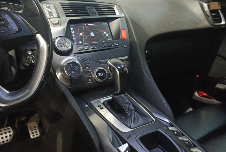 DS DS5 BlueHDi 180 ch Sport Chic S&S EAT6 / Distribution OK / Vidange de boîte effectuée