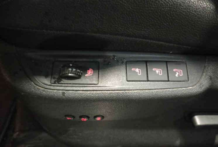 DS DS5 BlueHDi 180 ch Sport Chic S&S EAT6 / Distribution OK / Vidange de boîte effectuée