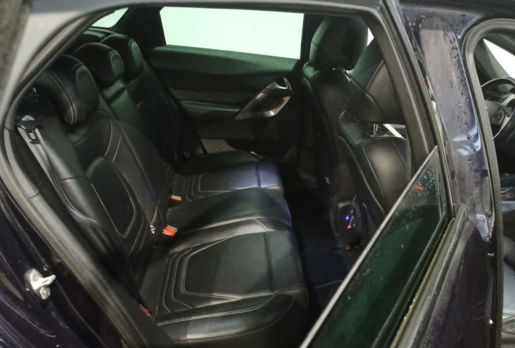 DS DS5 BlueHDi 180 ch Sport Chic S&S EAT6 / Distribution OK / Vidange de boîte effectuée