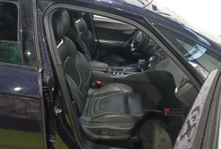 DS DS5 BlueHDi 180 ch Sport Chic S&S EAT6 / Distribution OK / Vidange de boîte effectuée