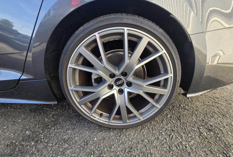 Audi A5 35 TFSI 150ch S line S tronic 7 * CARPLAY SANS FIL * ECLAIRAGE AMBIANCE * HAYON ELECTRIQUE  