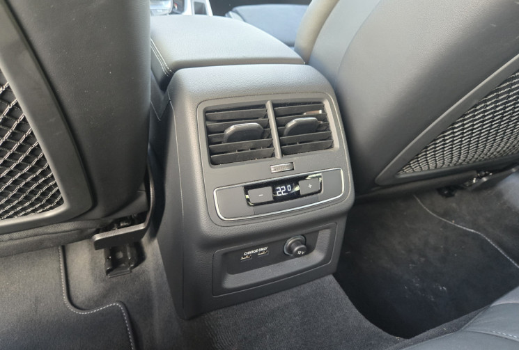 Audi A5 35 TFSI 150ch S line S tronic 7 * CARPLAY SANS FIL * ECLAIRAGE AMBIANCE * HAYON ELECTRIQUE  