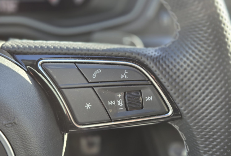 Audi A5 35 TFSI 150ch S line S tronic 7 * CARPLAY SANS FIL * ECLAIRAGE AMBIANCE * HAYON ELECTRIQUE  