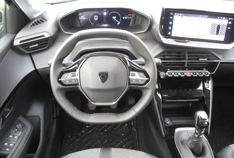 Peugeot 208 II 1.2 ESSENCE ALLURE 780 km COMME NEUVE  GARANTIE CONSTRUCTEUR