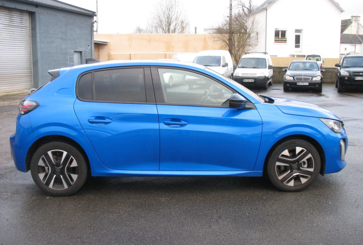 Peugeot 208 II 1.2 ESSENCE ALLURE 780 km GARANTIE CONSTRUCTEUR