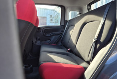 FIAT Panda 1.2i 70CV FINTION POP * 1ER MAIN* FAIBLE KILOMETRAGE* DISTRIBUTION FAITE
