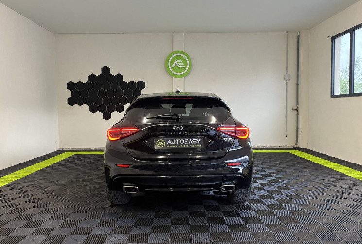 Infinity Q30 2.2d 170ch Premium DCT7