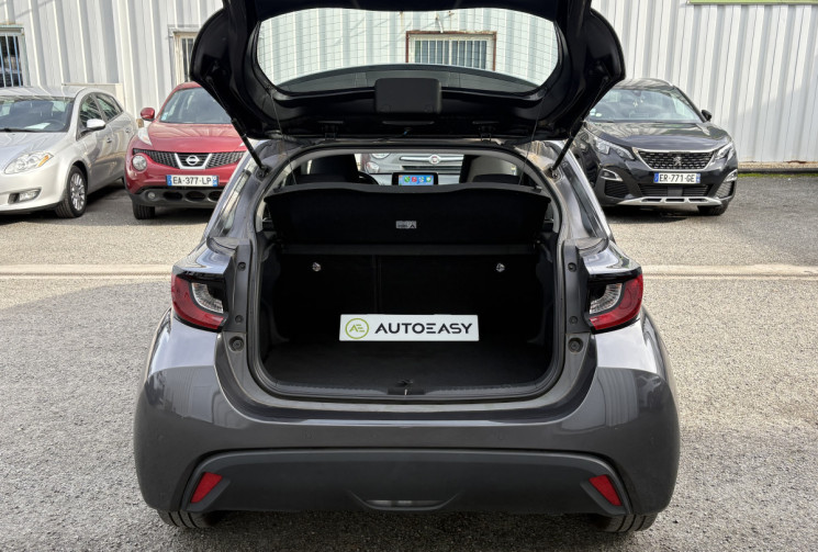 Toyota Yaris MC24 116cv 1.5 VVTI Dynamic Business * Carplay Sans Fil * Caméra * Garantie TOYOTA