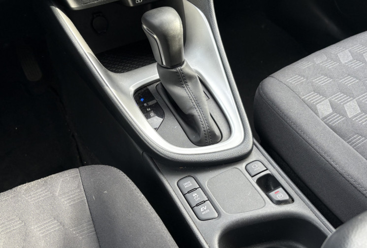 Toyota Yaris MC24 116cv 1.5 VVTI Dynamic Business * Carplay Sans Fil * Caméra * Garantie TOYOTA