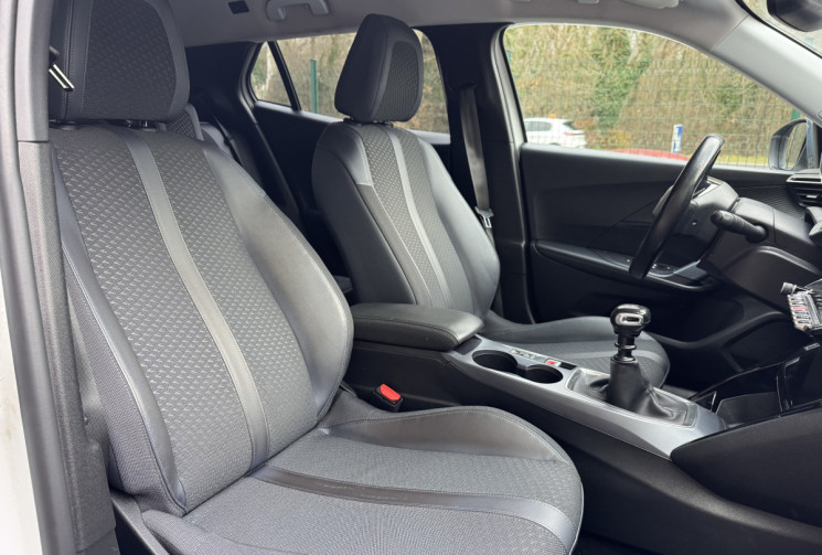 Peugeot 2008 1.5 BlueHDi 100 ch Allure Business / Carplay / Camera / Cockpit / ENTRETIEN COMPLET