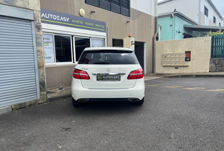 Mercedes Classe B  Phase 2 200 1.6 i 16V 7G-DCT 156 cv FASCINATION