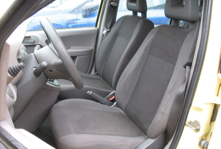 FIAT Panda 1.1 essence Bella 54 CH 5Portes 129000 km