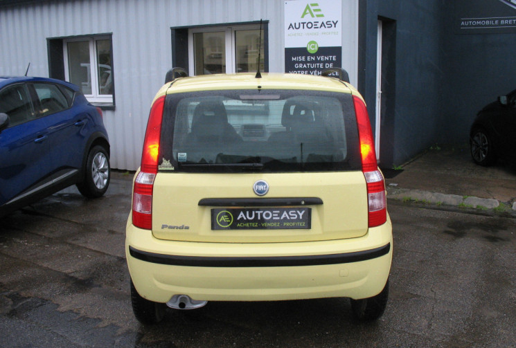 FIAT Panda 1.1 essence Bella 54 CH 5Portes 129000 km
