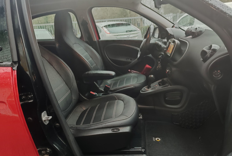 SMART FORFOUR Electrique 82ch prime Toit ouvrant / Cuir 