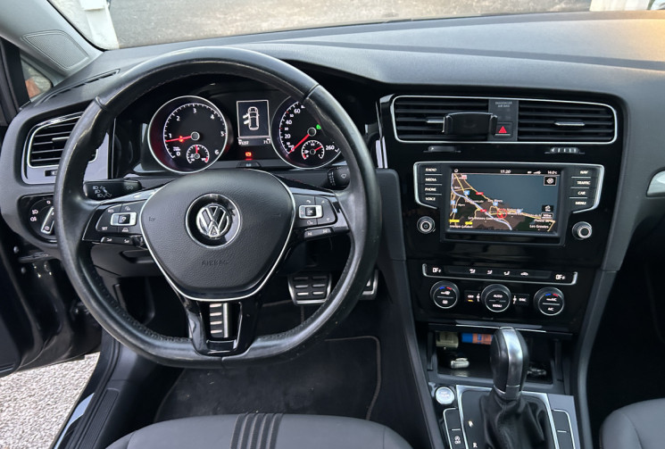 Volkswagen Golf VII 2.0 TDI 150 Ch BLUEMOTION TECHNOLOGY ALLSTAR DSG7 5P * CARPLAY * GPS * CAMERA