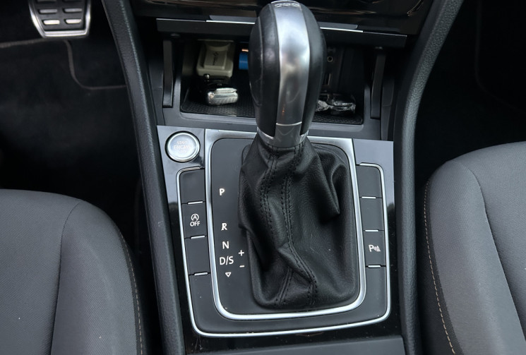 Volkswagen Golf VII 2.0 TDI 150 Ch BLUEMOTION TECHNOLOGY ALLSTAR DSG7 5P * CARPLAY * GPS * CAMERA