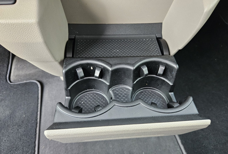 Volkswagen Multivan VII (T7) 1.4 E-HYBRID 218 DSG6 ENERGETIC 7P