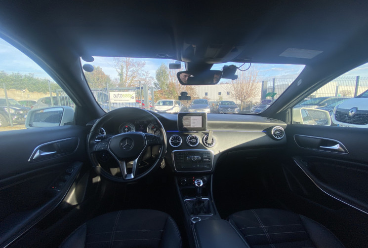 Mercedes Classe A A 180 / 122 CH / SENSATION / SUIVI COMPLET