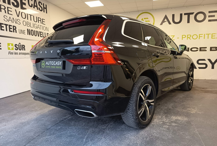 Volvo XC60 R DESIGN 4WD ENTRETIEN A JOUR 