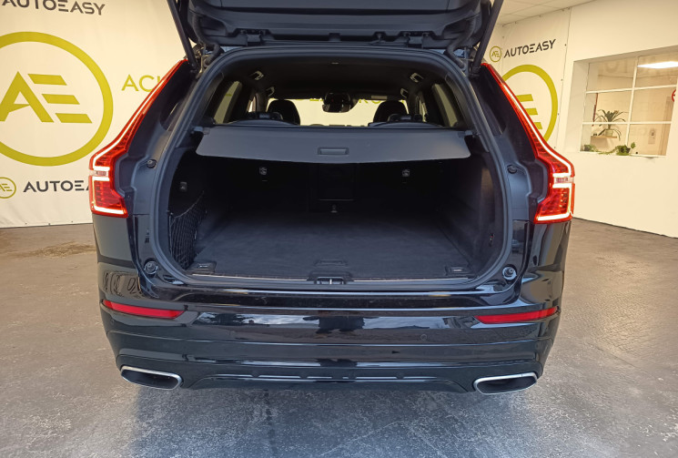 Volvo XC60 R DESIGN 4WD ENTRETIEN A JOUR 