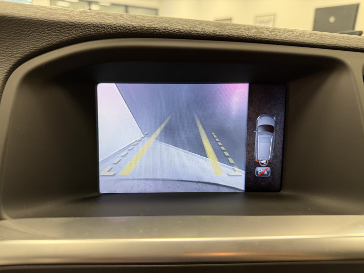 Volvo V60 AWD Plug-in Hybrid Pure Limited Edition 215 + 70 ch