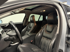 Volvo V60 AWD Plug-in Hybrid Pure Limited Edition 215 + 70 ch