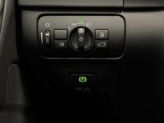 Volvo V60 AWD Plug-in Hybrid Pure Limited Edition 215 + 70 ch