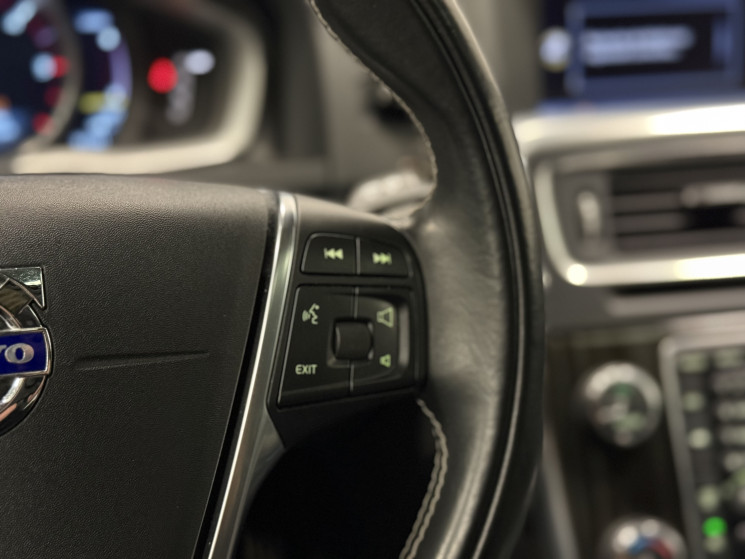 Volvo V60 AWD Plug-in Hybrid Pure Limited Edition 215 + 70 ch