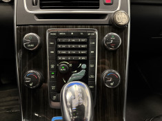 Volvo V60 AWD Plug-in Hybrid Pure Limited Edition 215 + 70 ch