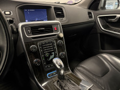 Volvo V60 AWD Plug-in Hybrid Pure Limited Edition 215 + 70 ch