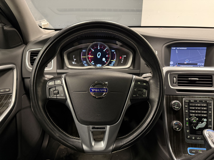 Volvo V60 AWD Plug-in Hybrid Pure Limited Edition 215 + 70 ch