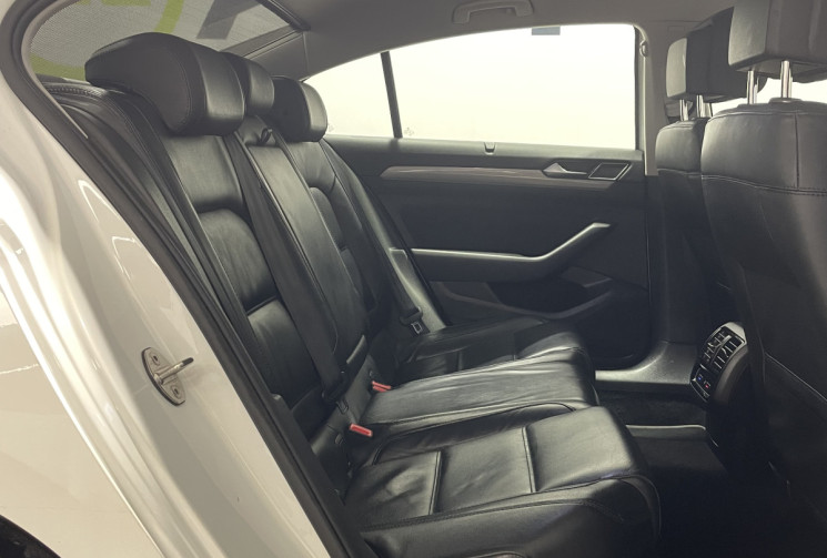 Volkswagen Passat  1.5 TSI 150 ch Confortline INTERIEUR CUIR