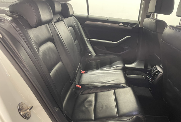 Volkswagen Passat  1.5 TSI 150 ch Confortline INTERIEUR CUIR