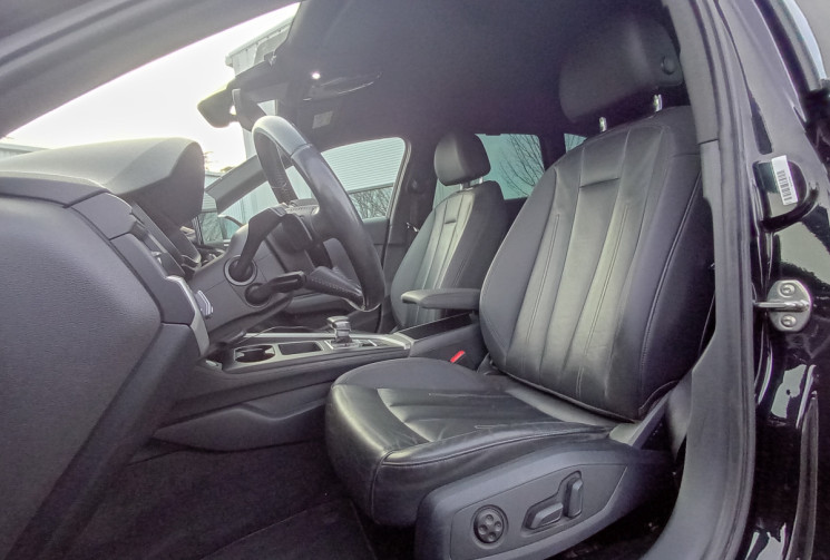 Audi A4 Avant 40 TDI 190ch Design S tronic / Attelage Electrique