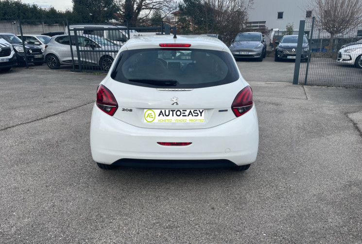 Peugeot 208 1.0 VTI / 68 CH / DISTRIB A JOUR