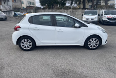 Peugeot 208 1.0 VTI / 68 CH / DISTRIB A JOUR