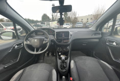 Peugeot 208 1.0 VTI / 68 CH / DISTRIB A JOUR